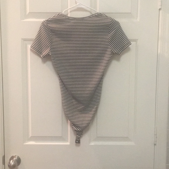 Striped bodysuit - Picture 2 of 3